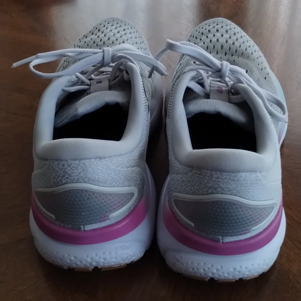 Brooks Women's Gray and Pink Running Sneakers 11 Ghost 16 - Picture 3 of 12